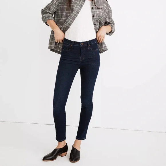 Madewell mid-rise skinny jeans. NWT!🤩 - Picture 5 of 7